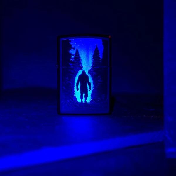 Encendedor Zippo Negro Bosque Noche Monstruo Cod 46819